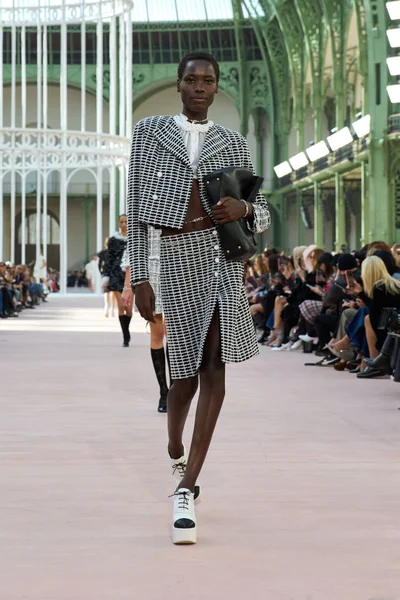 Look 6